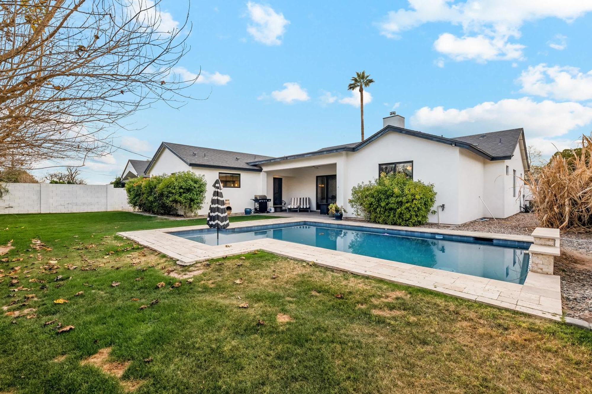 Holiday home Luxurious With Private Pool - Sleeps 14 Phoenix